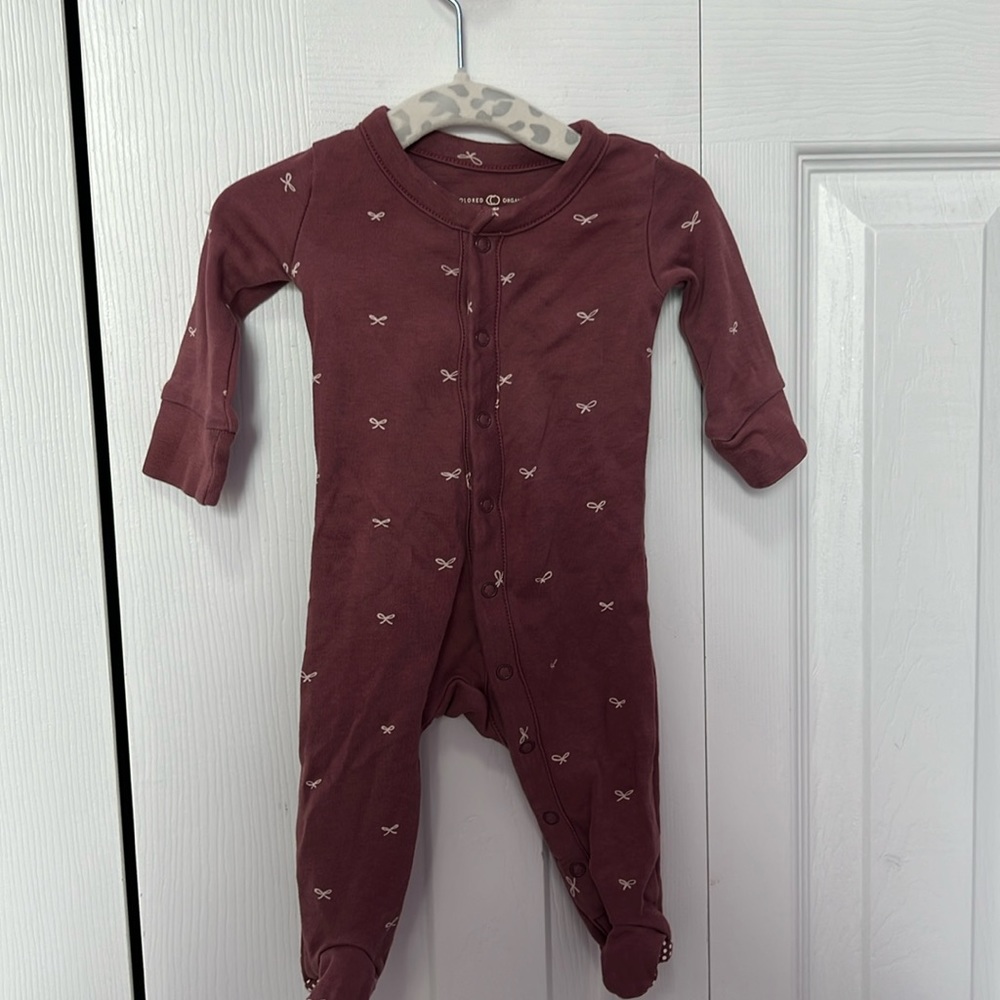 Colored organics newborn sleeper with bow design